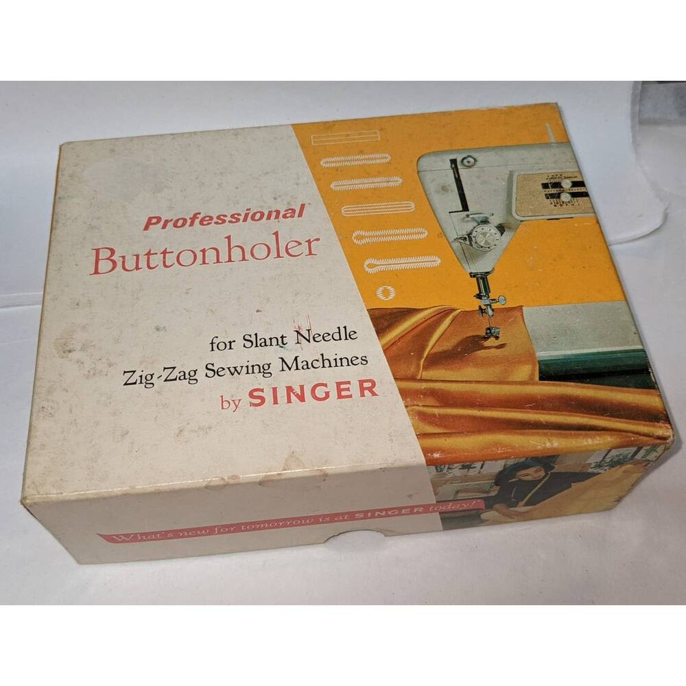 Vintage Singer Sewing Professional Buttonholer Slant Needle Zig Zag ORIGINAL BOX